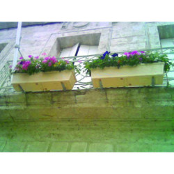 fixations balconnière suspendue